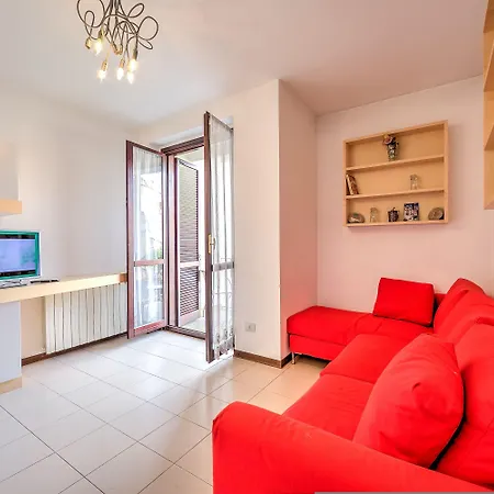 Sweet Escape Center Apartment Stresa